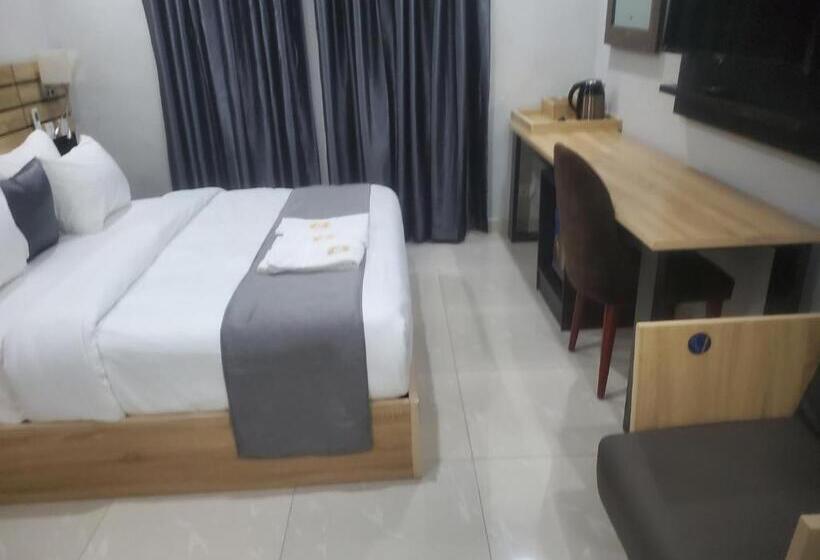 Greatville Hotel Signature