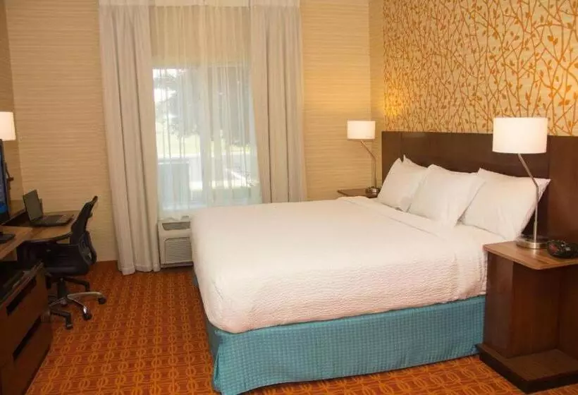 ホテル Peachtree Inn & Suites