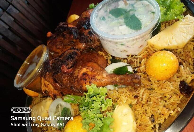 ホテル Ambula Food Court