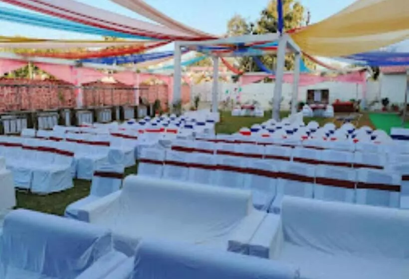 ホテル The Marvellous,jhansi