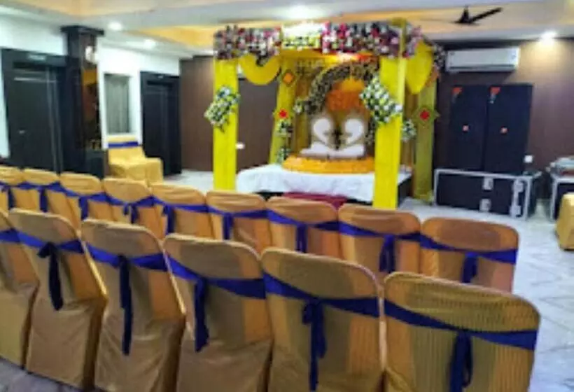 ホテル The Marvellous,jhansi