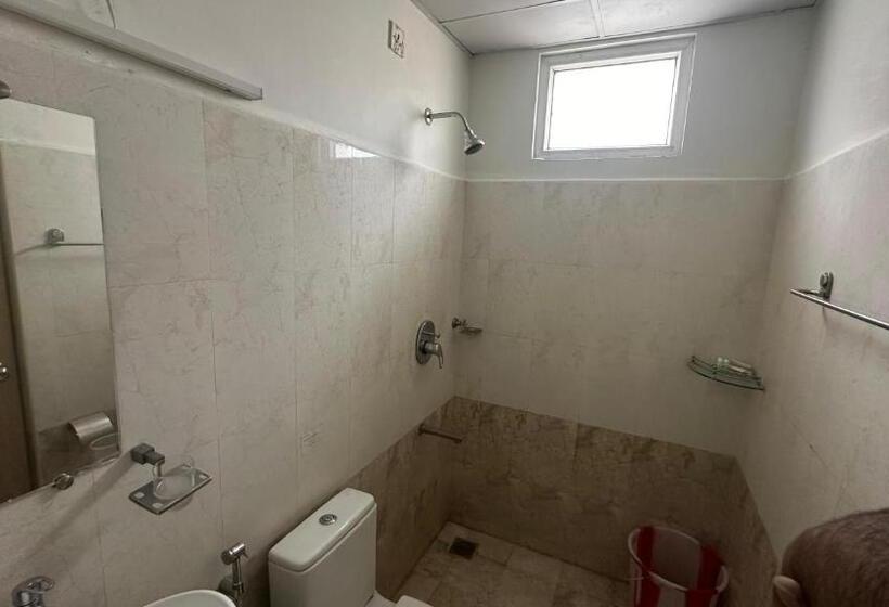 בית מלון כפרי True North Apart