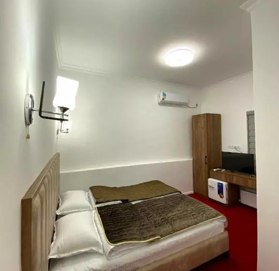 ペンション Alifa Lux Guesthouse