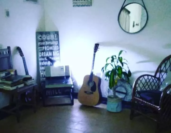 ペンション Amigos Imaginarios