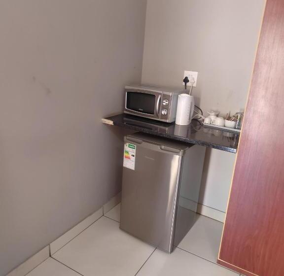 פנסיון Laguna Guesthouse