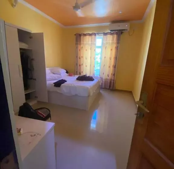 پانسیون Maavaharu   K.huraa