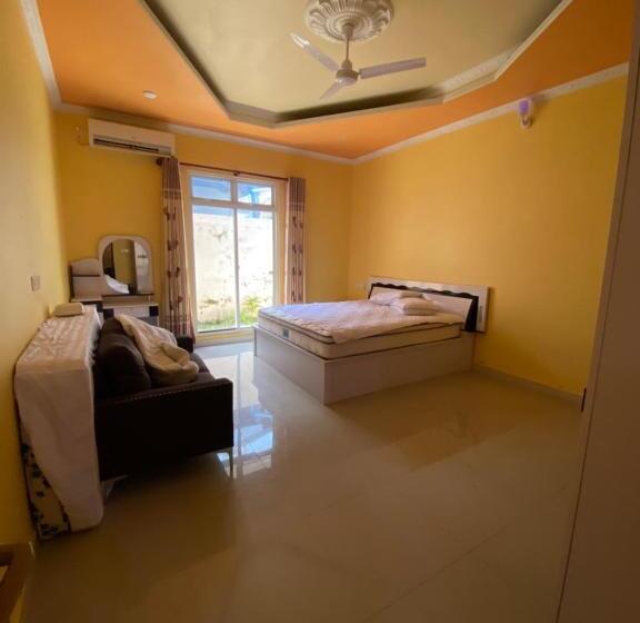 پانسیون Maavaharu K.huraa