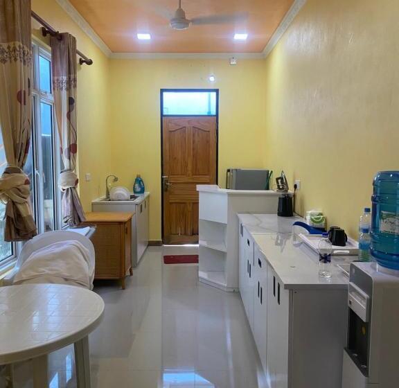 پانسیون Maavaharu K.huraa