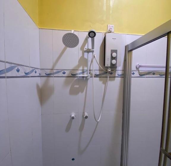 پانسیون Maavaharu K.huraa