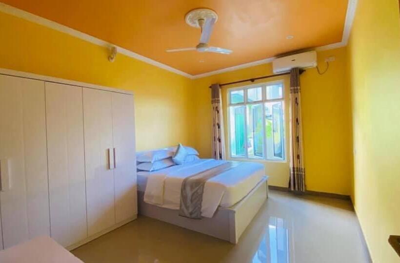 پانسیون Maavaharu K.huraa