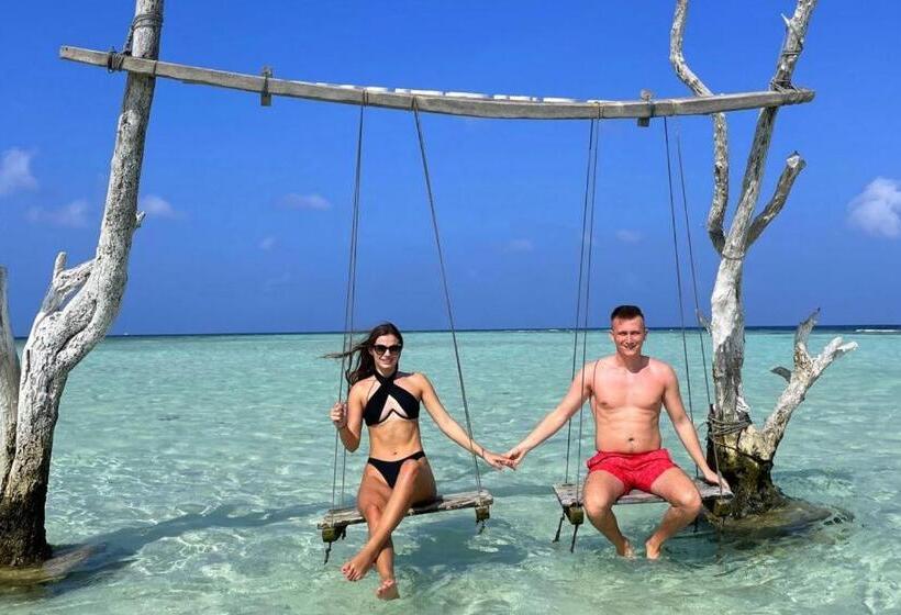 پانسیون Maavaharu K.huraa