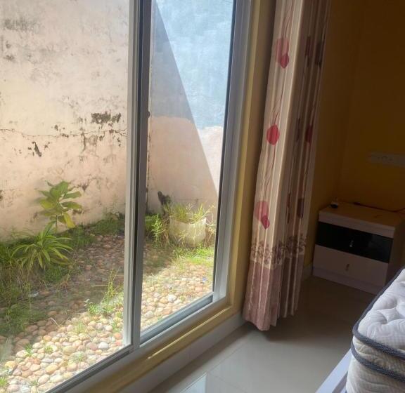 پانسیون Maavaharu K.huraa