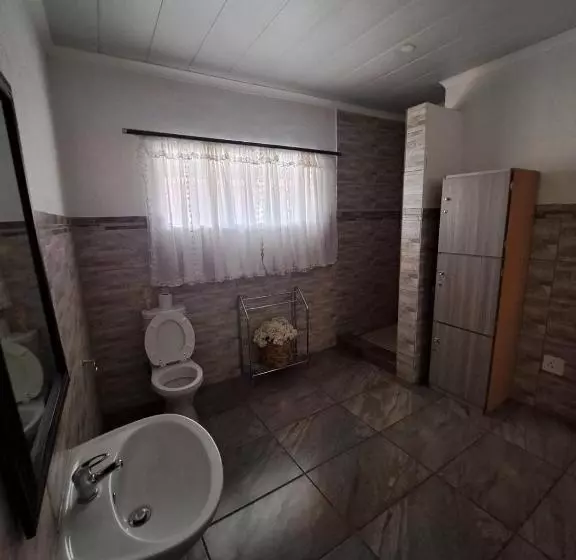 ペンション Ndlovu Guesthouse Northam