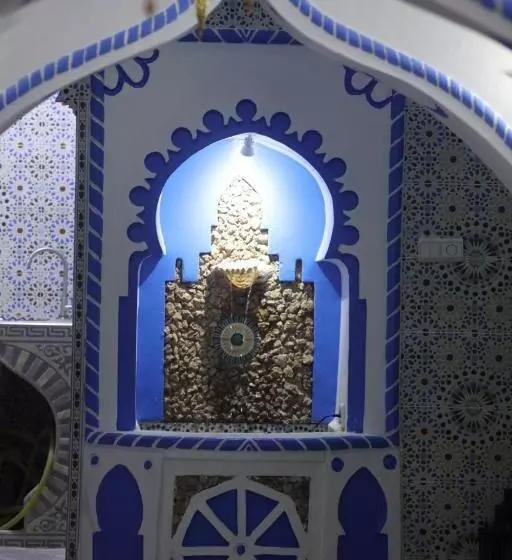 Majatalo Riad Chengli 蓝城里