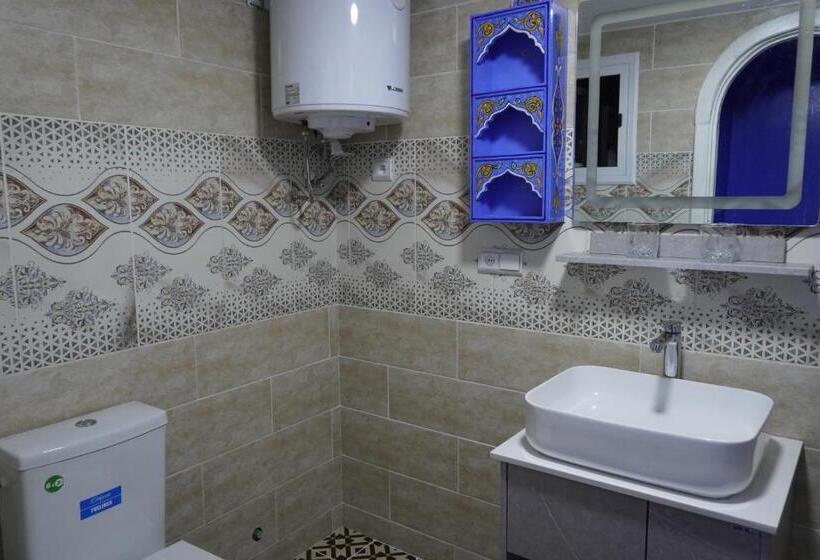 Majatalo Riad Chengli 蓝城里