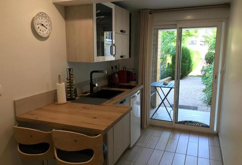 Пансион Studio Neuf De 24m²