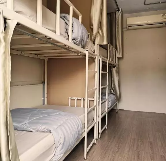 Youyen Hostel