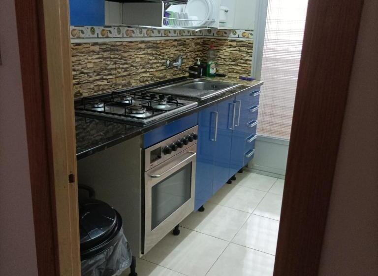 호스텔 Charles House