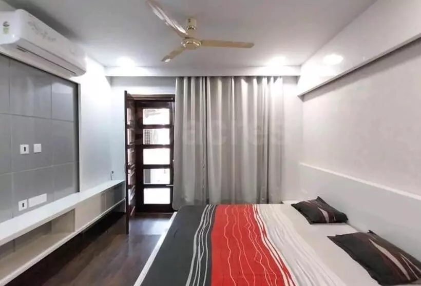 ベッドアンドブレックファースト City Beautiful Room