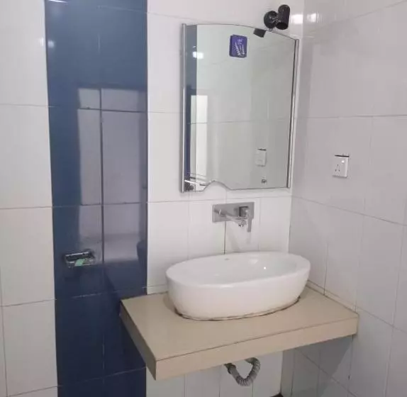 ベッドアンドブレックファースト Leisure On Hotel Negombo