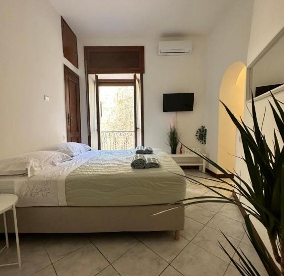 تختخواب و صبحانه Palma Home