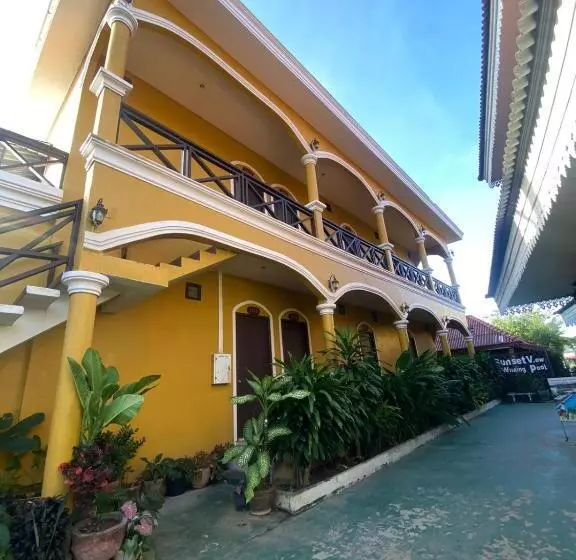 Hotelli Golden  Dondet