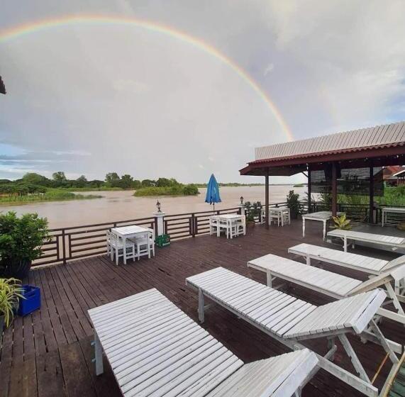 ホテル Golden  Dondet