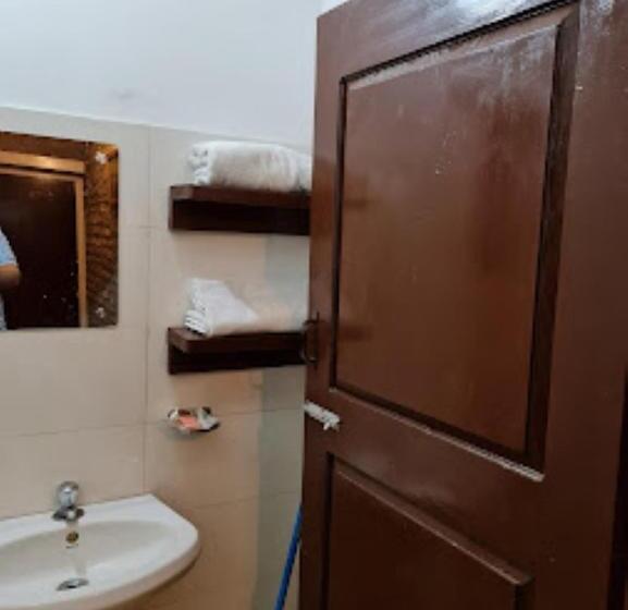 هتل Dirang Boutique Cottages,dirang