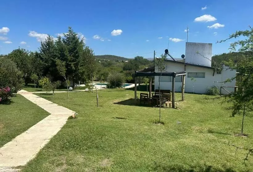 ホテル El Rincon De Jose Luis   Cabañas Y Restaurante