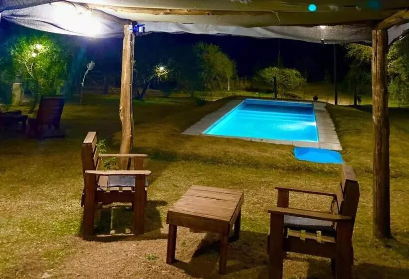 ホテル El Rincon De Jose Luis   Cabañas Y Restaurante