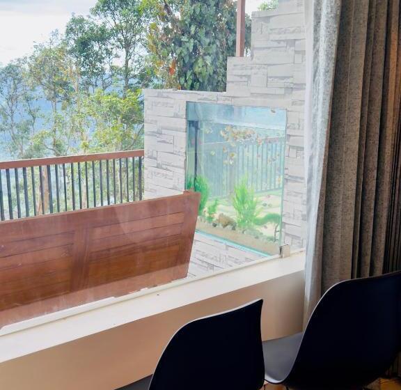 فندق Misty Wonders