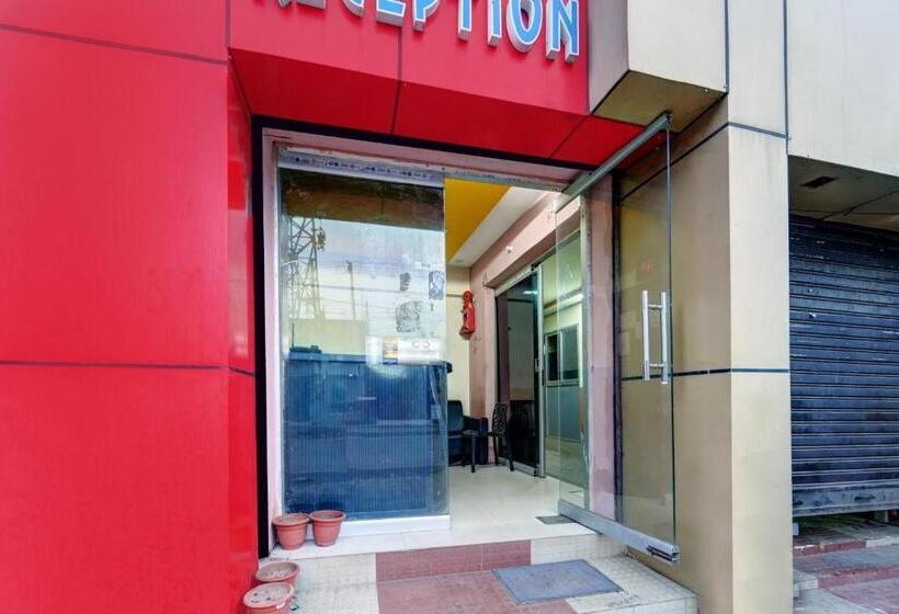 בית מלון כפרי Oyo Flagship Saalt