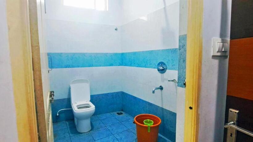 호텔 Staymaker Juju Residency