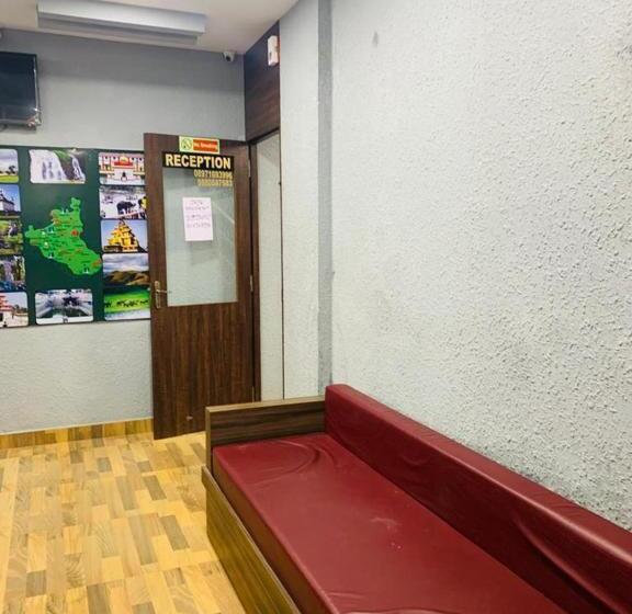 호텔 Staymaker Juju Residency