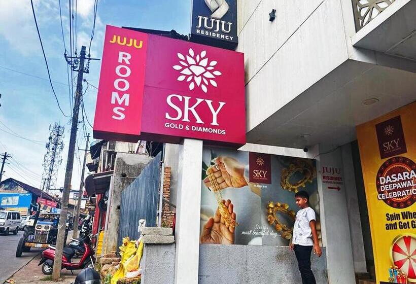 호텔 Staymaker Juju Residency