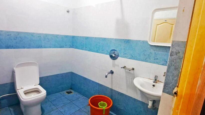 호텔 Staymaker Juju Residency