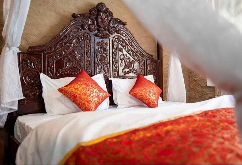 בית מלון כפרי The Heritage Piti Jalsa