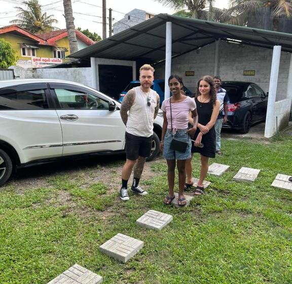 Pansiyon Kangaroo Kaburugamuwa Matara