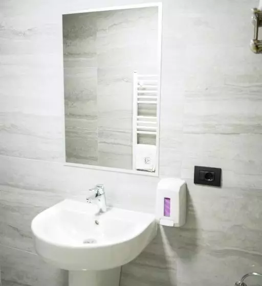 Majatalo La Codrii Cajvanei