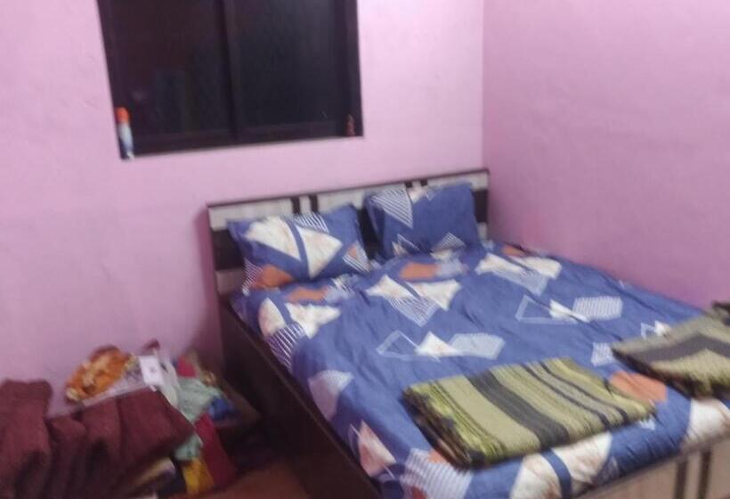 بنسيون Tavsalkar Home Stay
