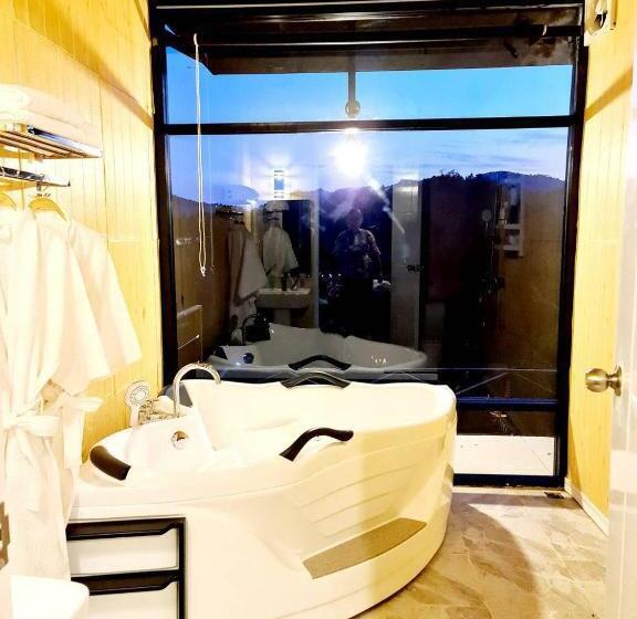 Resort Amaze Muang Khai