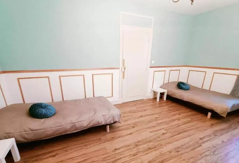 ベッドアンドブレックファースト Domaine De La Moselle Chambres Et Table D Hôtes