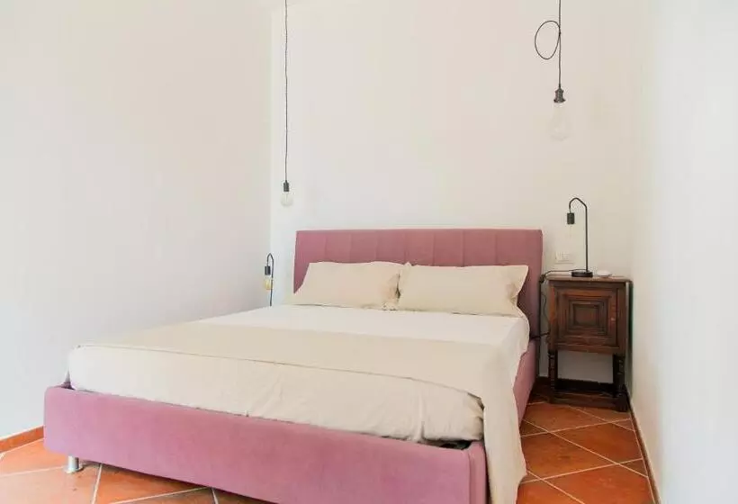 ベッドアンドブレックファースト Villa Orta   Agriturismo Con Cucina Vegan, Plant Based Farmhouse