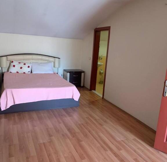 Hostel In Bahcelievler