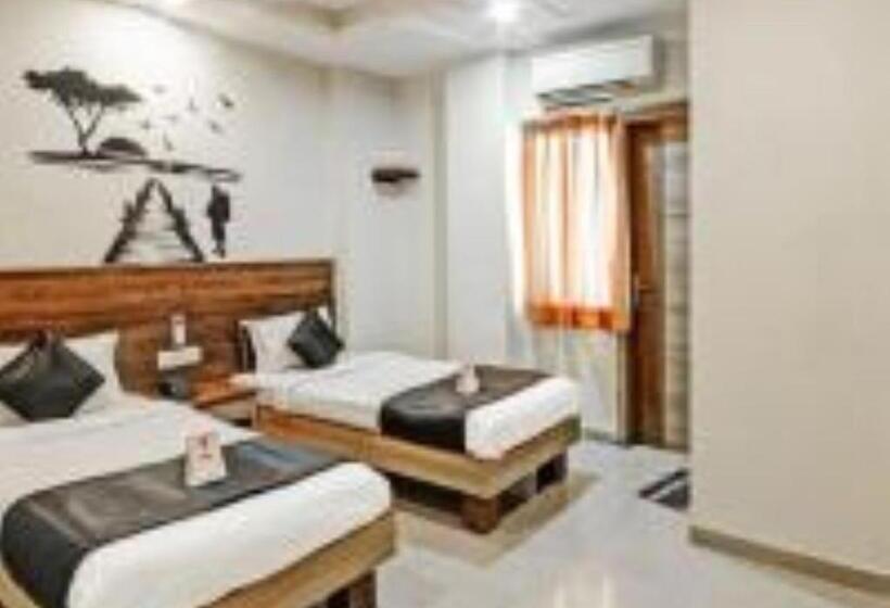 Отель Balwas Ahmedabad