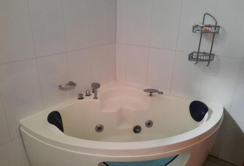 فندق Capital Viewers