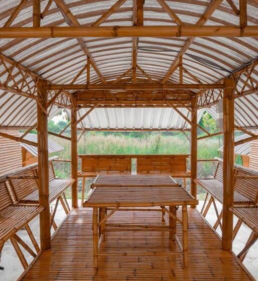 Hotel ชีวาวิลล์ ฟาร์มสเตย์   Cheewavill Farmstay