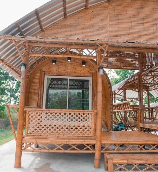 Hotel ชีวาวิลล์ ฟาร์มสเตย์   Cheewavill Farmstay