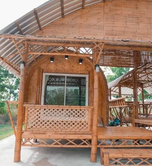 ホテル ชีวาวิลล์ ฟาร์มสเตย์   Cheewavill Farmstay