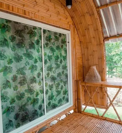 ホテル ชีวาวิลล์ ฟาร์มสเตย์   Cheewavill Farmstay